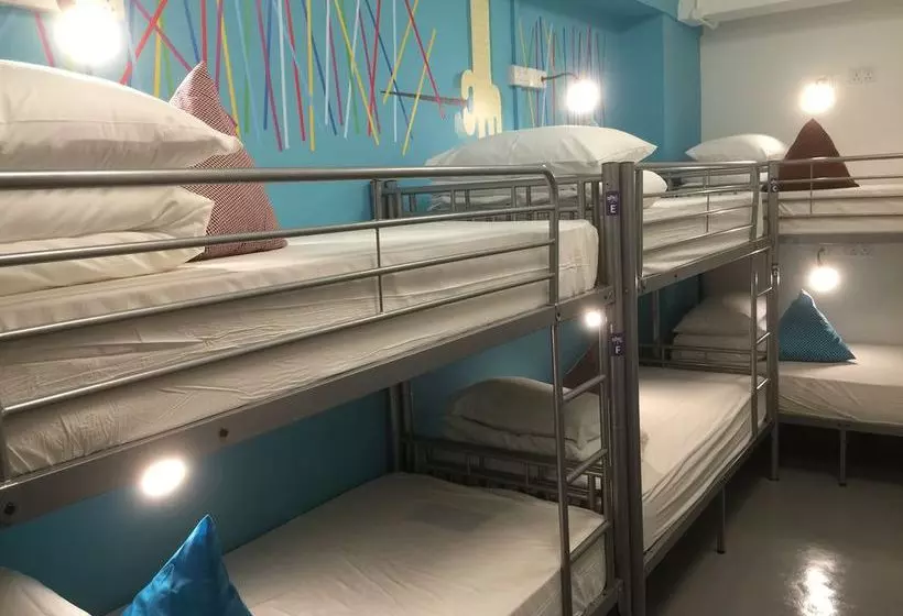 Five Stones Hostel