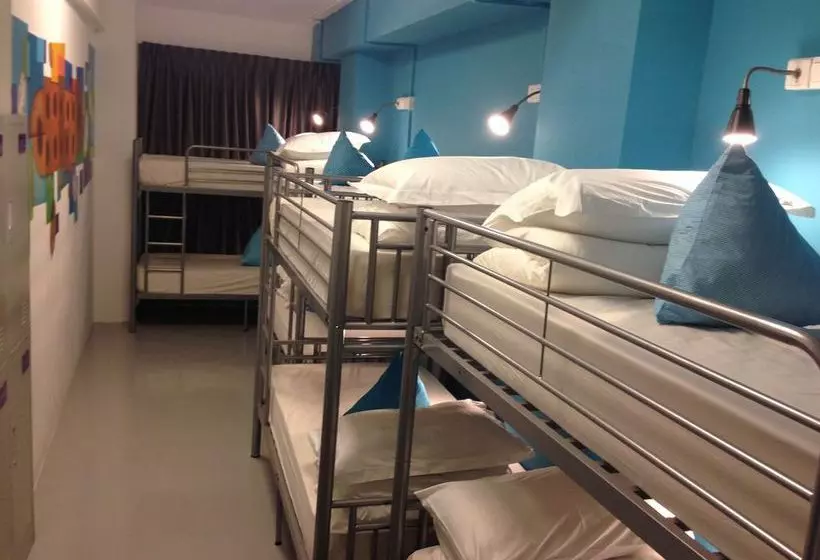 Five Stones Hostel