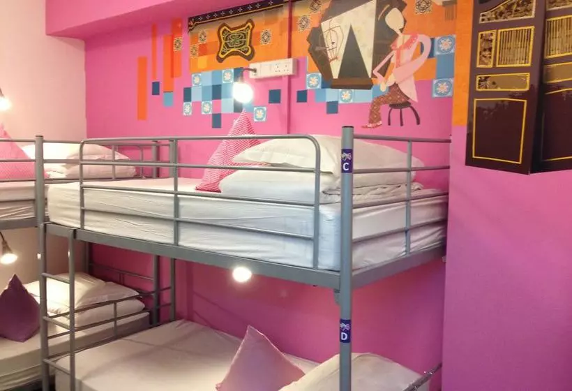 Five Stones Hostel