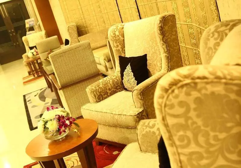 Grand Notting Hills  And Resorts