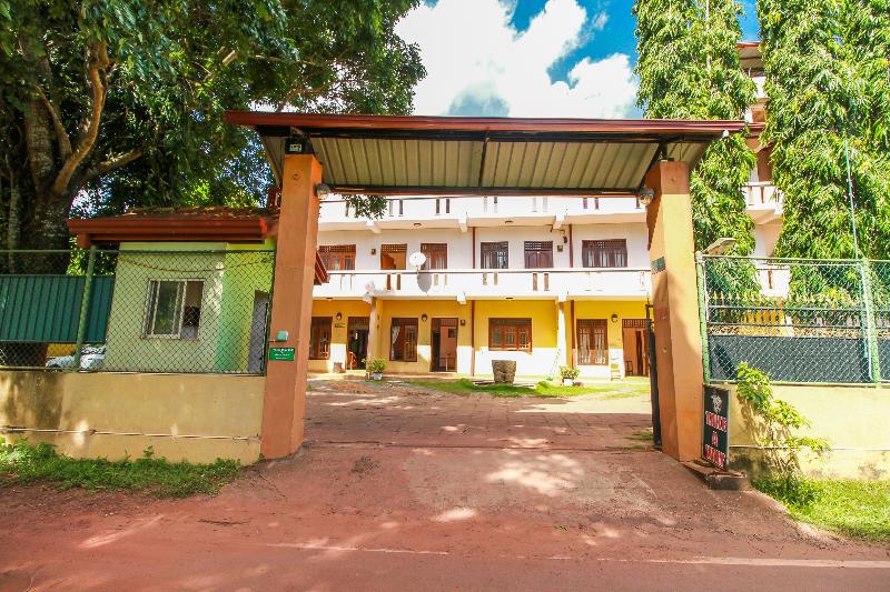 Отель Airport Green View Resort