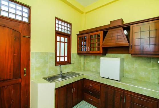 Отель Airport Green View Resort