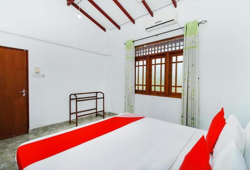 Отель Airport Green View Resort