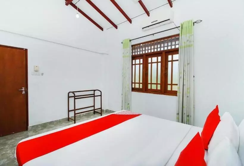 Hotel Airport Green View Resort