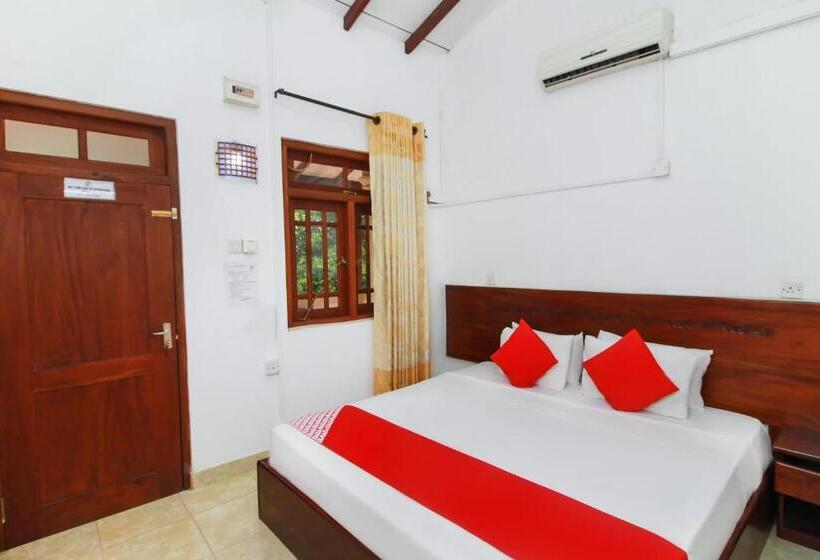 בית מלון כפרי Airport Green View Resort