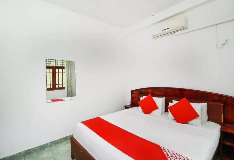 Hotel Airport Green View Resort