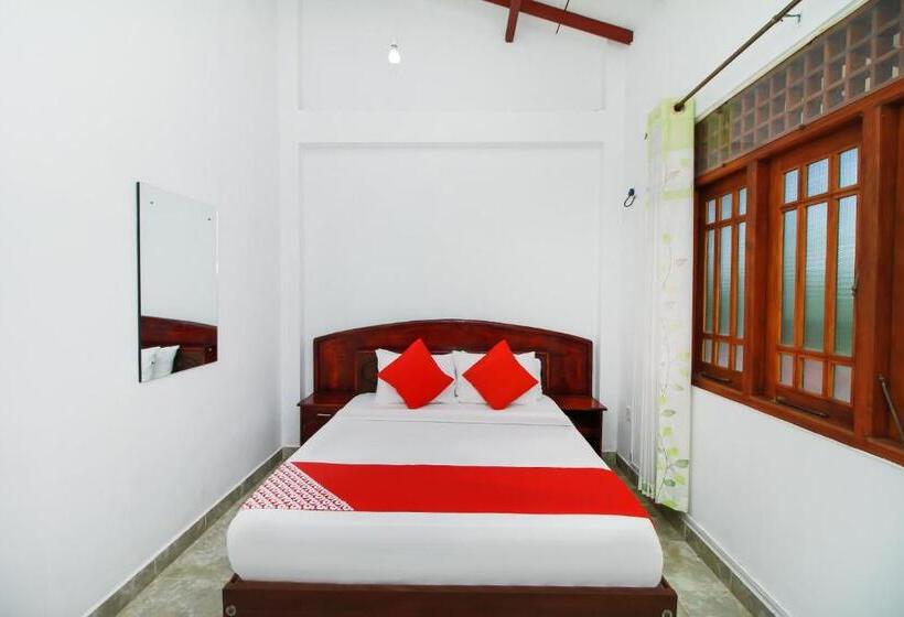 Отель Airport Green View Resort