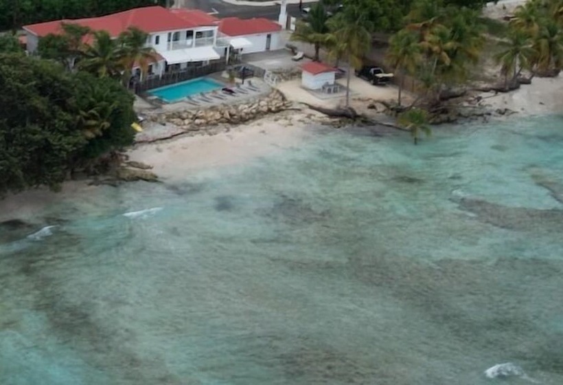 هتل Coco Beach Mariegalante