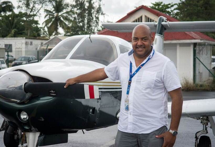 هتل Coco Beach Mariegalante