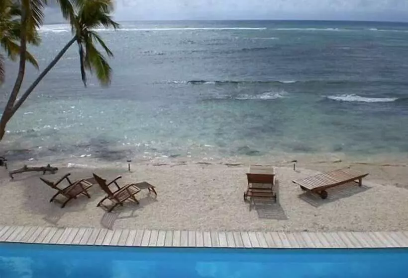 هتل Coco Beach Mariegalante