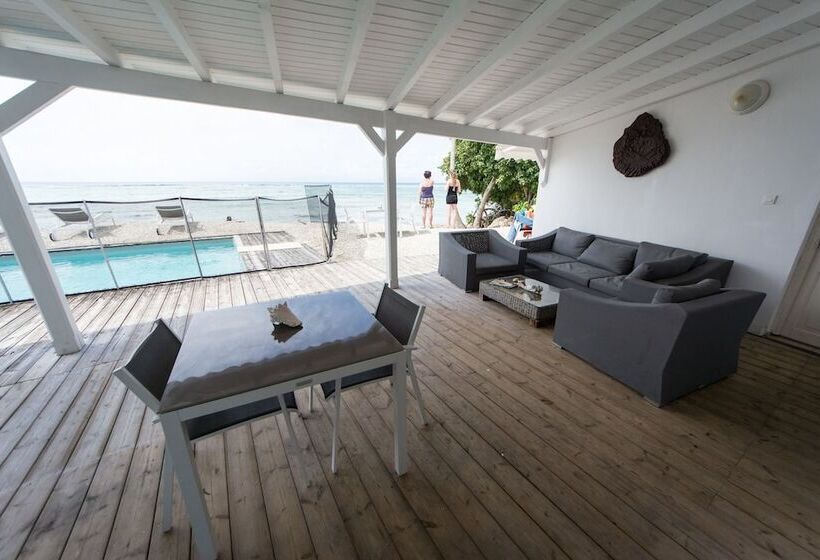 هتل Coco Beach Mariegalante