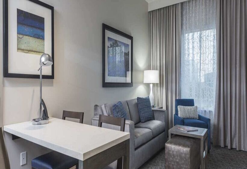 호텔 Embassy Suites By Hilton The Woodlands At Hughes Landing