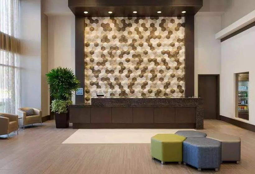 호텔 Embassy Suites By Hilton The Woodlands At Hughes Landing