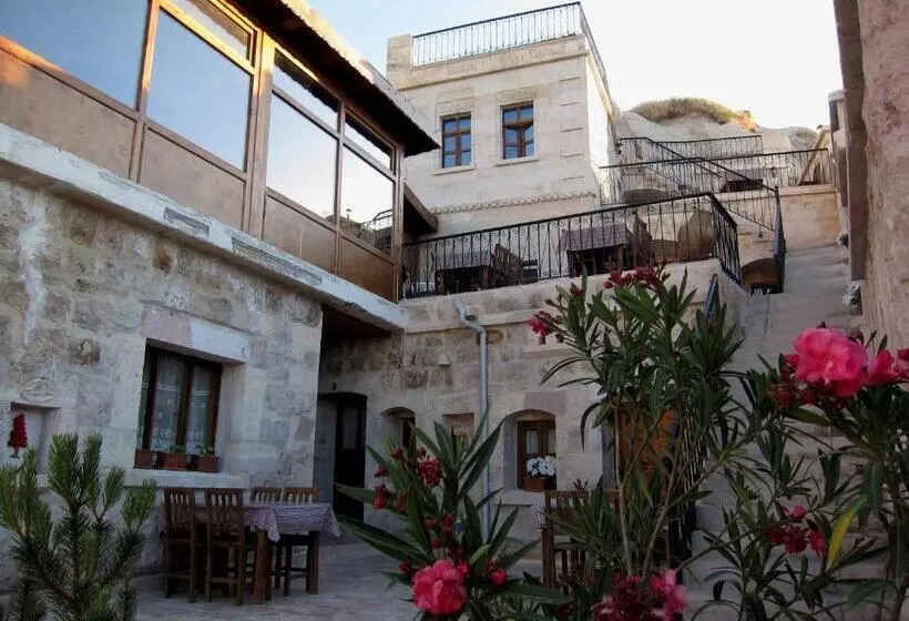 ホテル Gedik Cave