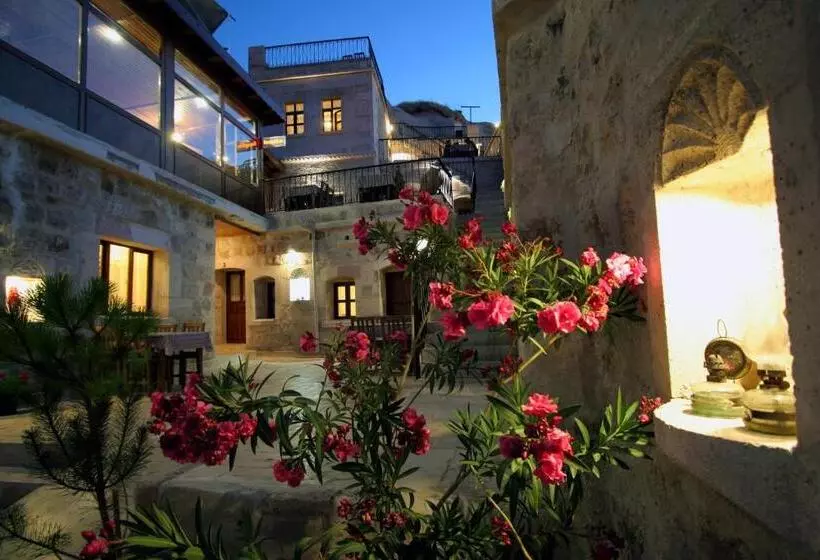 ホテル Gedik Cave