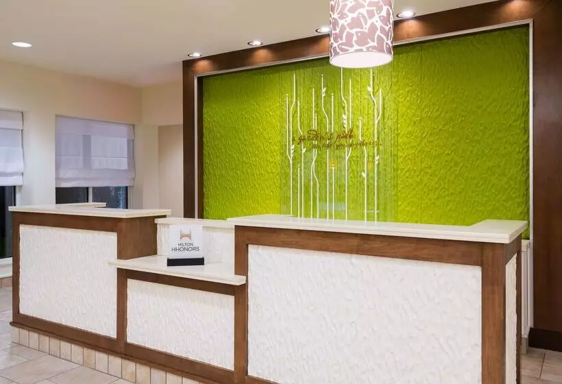 ホテル Hilton Garden Inn Wayne