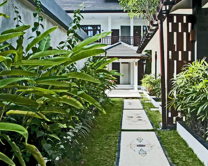 בית מלון כפרי Lombok Senggigi