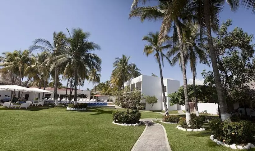 هتل Los Farallones