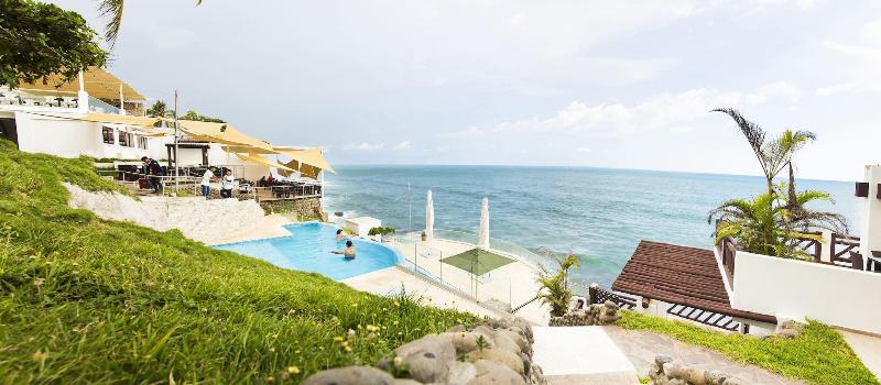 هتل Los Farallones