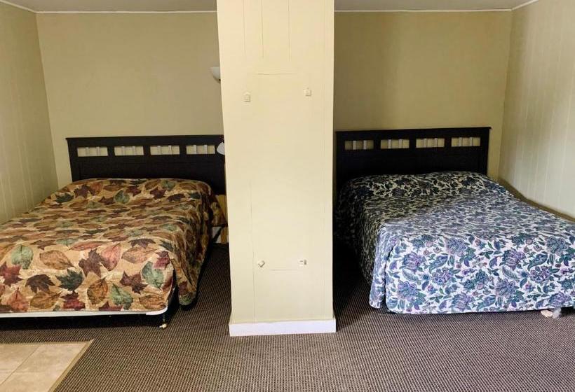 ホテル Night Inn Grand Forks