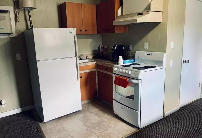 Hotel Night Inn Grand Forks