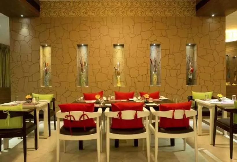 Poppys Hotel Madurai