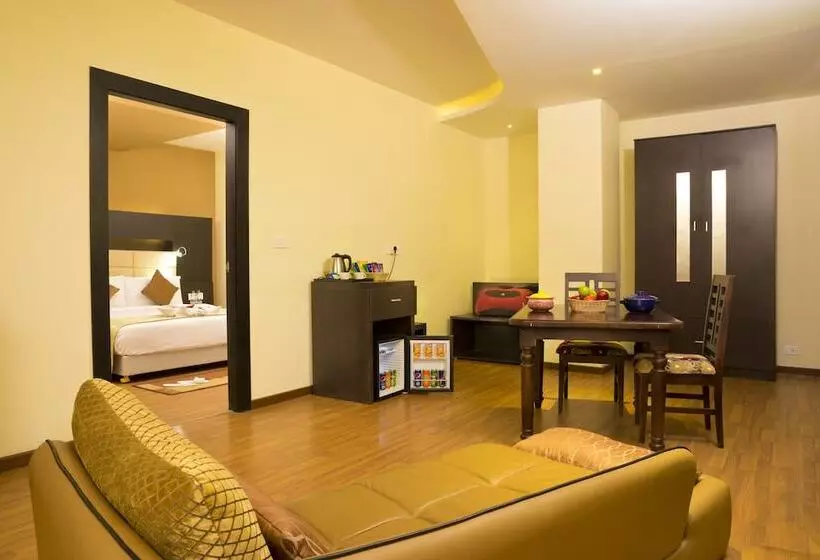 Poppys Hotel Madurai