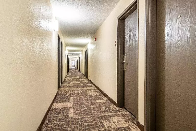 ホテル Red Roof Inn Plus+ Huntsville