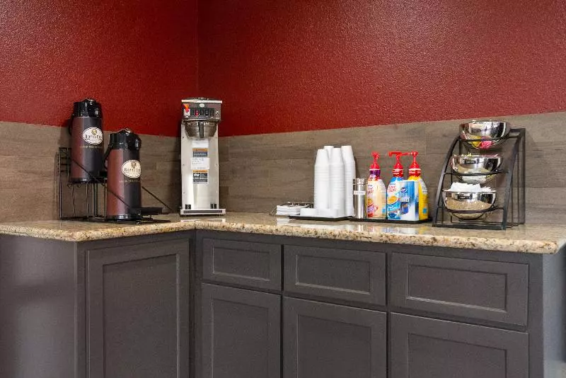 ホテル Red Roof Inn Plus+ Huntsville