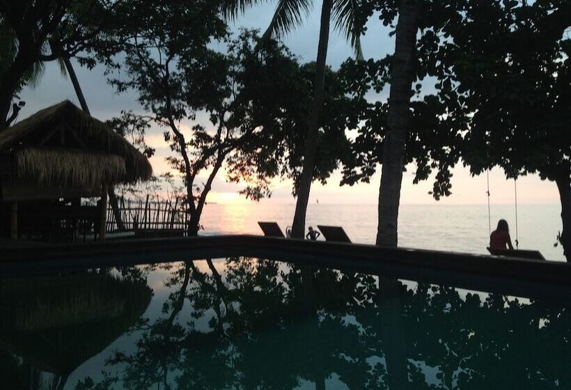 فندق Rinjani Beach Eco Resort