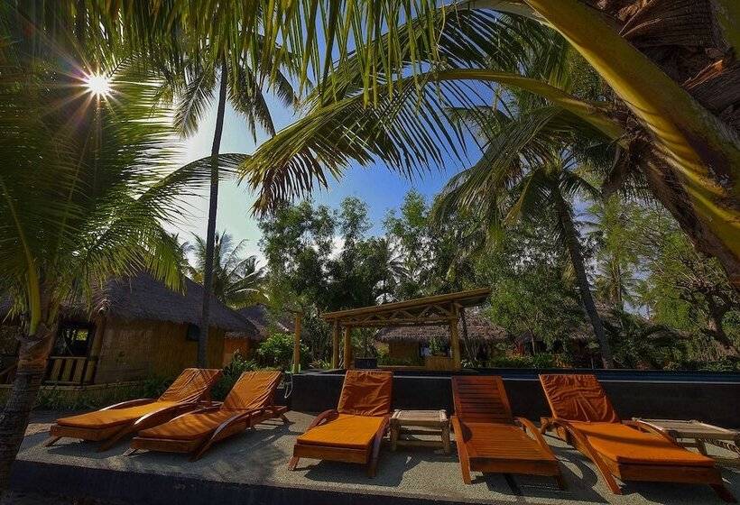 فندق Rinjani Beach Eco Resort