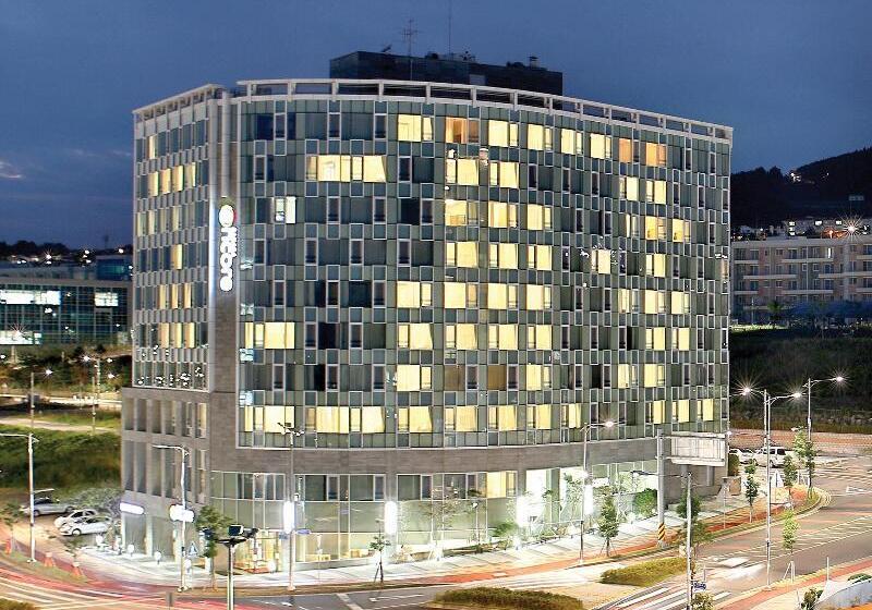 Shin Shin Hotel Jeju Worldcup