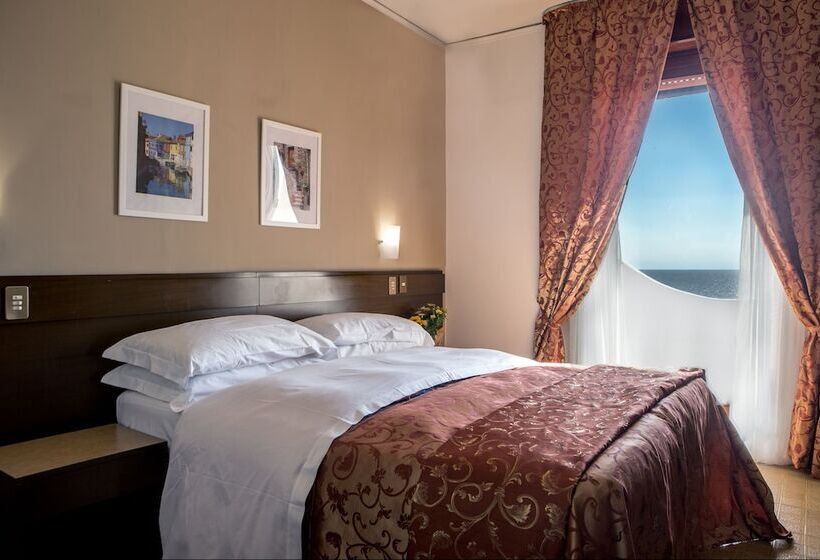 호텔 Sinuessa Terme