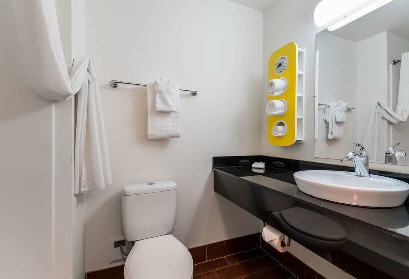 Motel 6 Wilkes Barre Arena