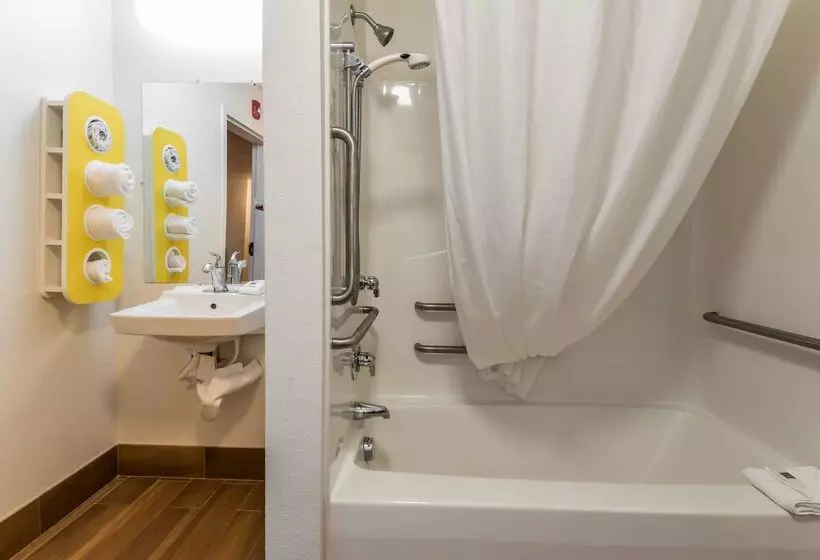 Motel 6 Wilkes Barre Arena