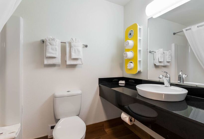 Motel 6 Wilkes Barre Arena