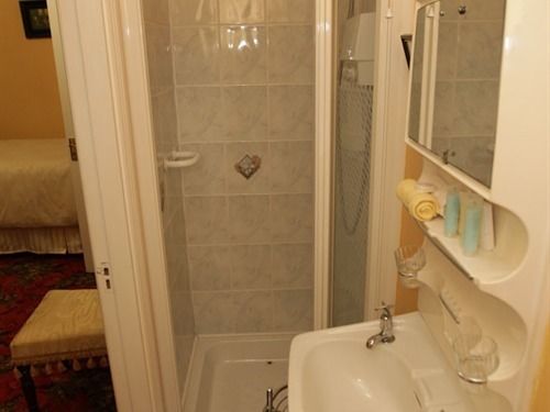 مبيت وإفطار Ballinahoun House