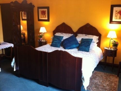 مبيت وإفطار Ballinahoun House