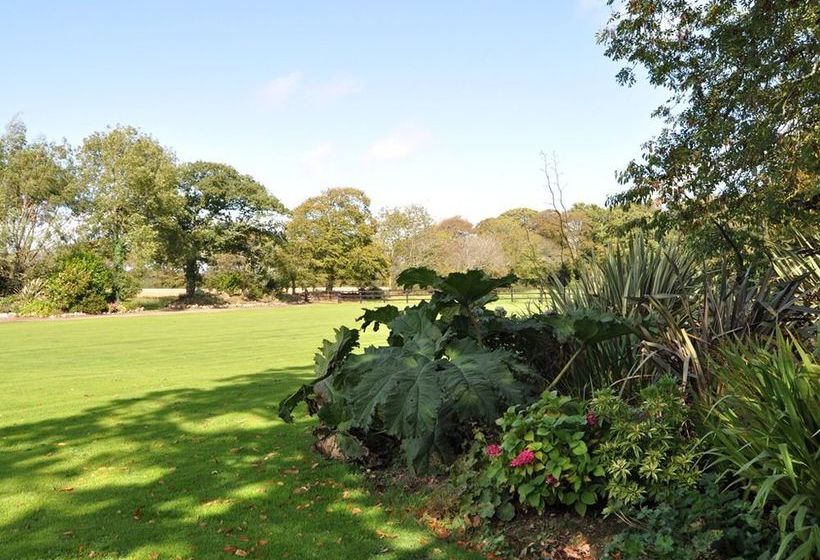 مبيت وإفطار Ballinahoun House