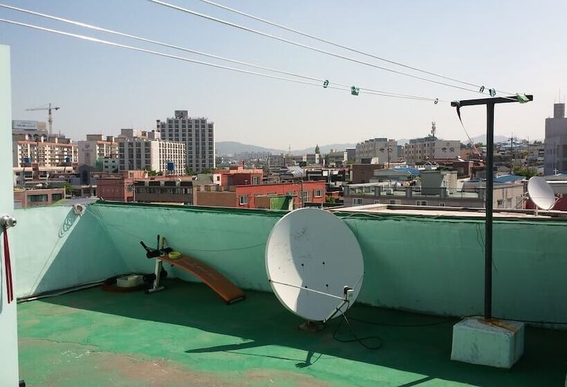 بنسيون Oxbloodk