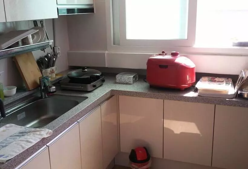 פנסיון Oxbloodk