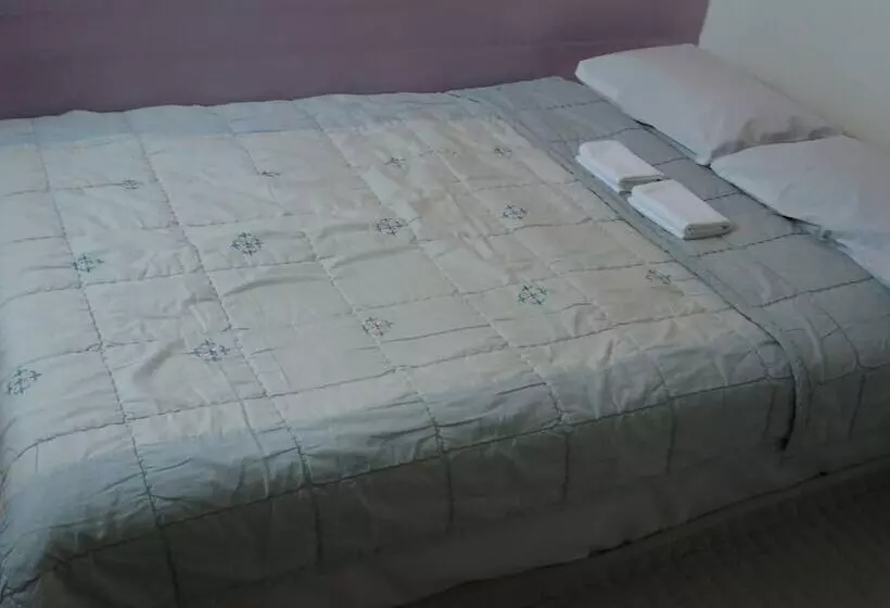 פנסיון Oxbloodk