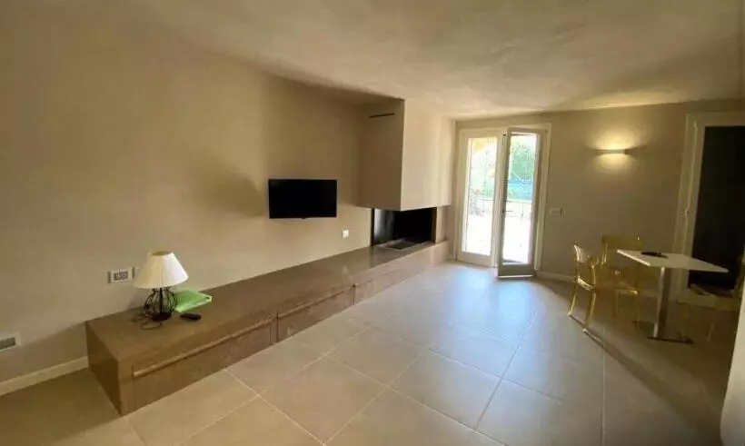 פנסיון Vela Di Soleville Camere Con E Senza Vista Lago Con Ristorante & Pizzeria