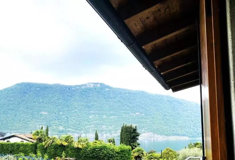 פנסיון Vela Di Soleville Camere Con E Senza Vista Lago Con Ristorante & Pizzeria