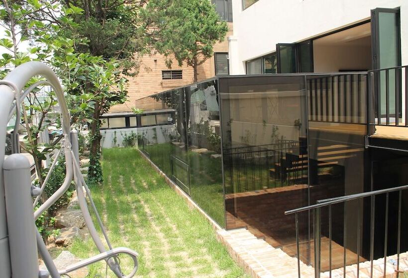 Pensjonat Ye4 Guesthouse