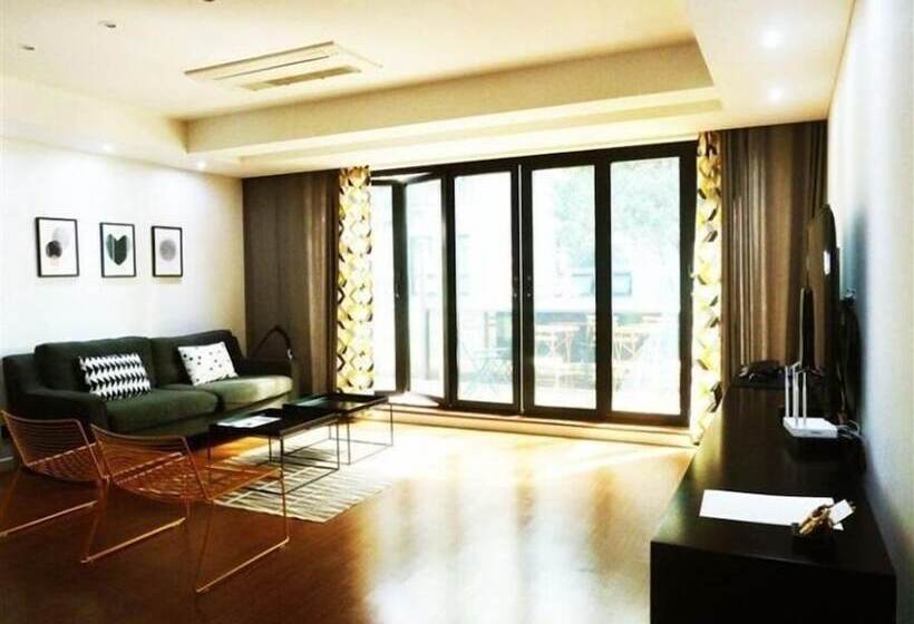 Pensjonat Ye4 Guesthouse