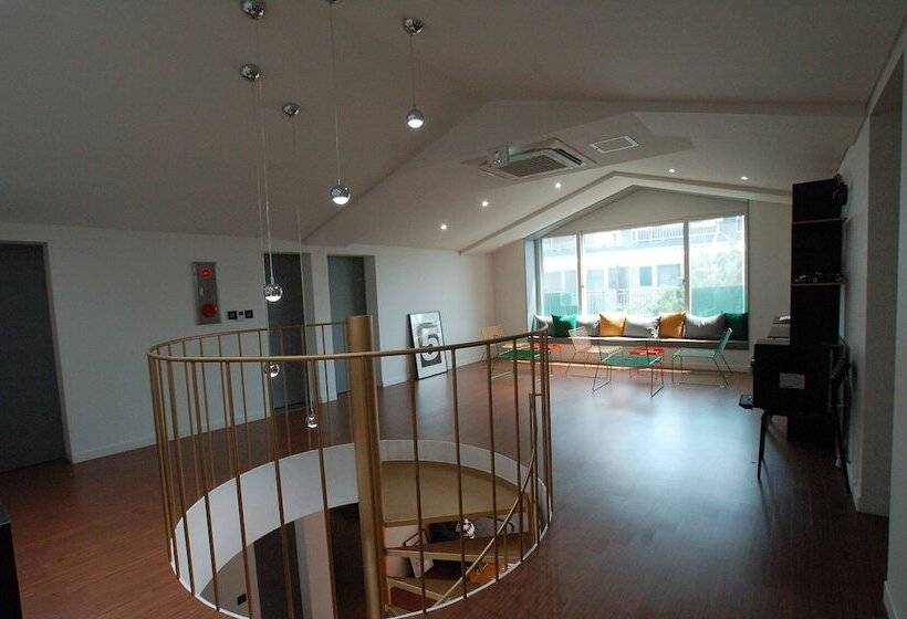 Pensjonat Ye4 Guesthouse