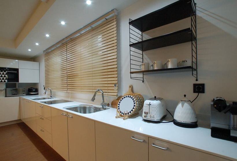 Pensjonat Ye4 Guesthouse