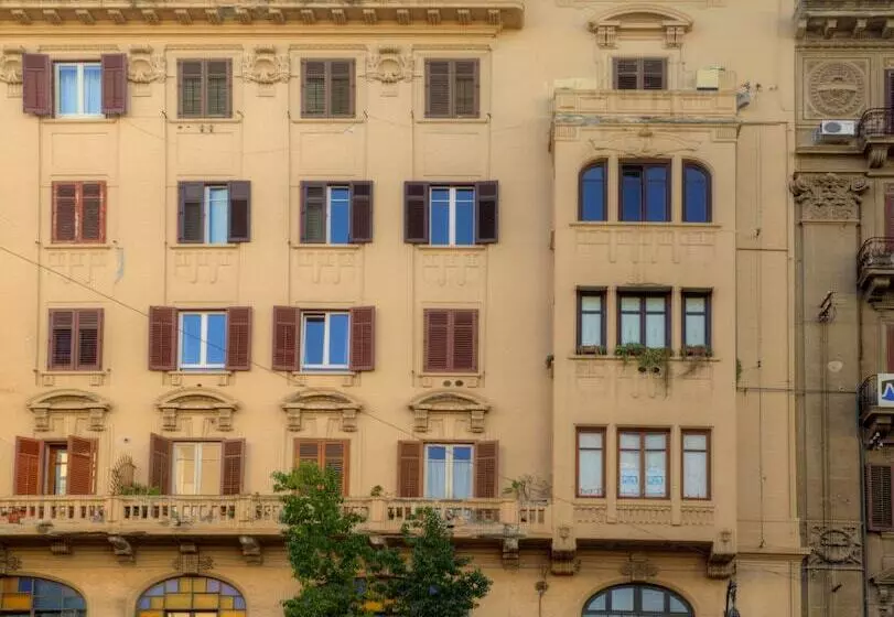 تختخواب و صبحانه Hostel Agata