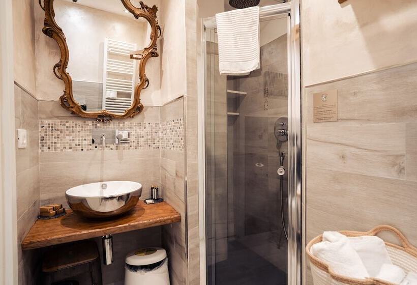 مبيت وإفطار Le 5 Terre La Spezia